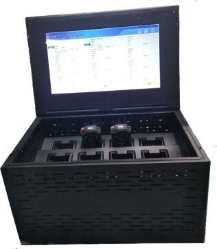 12 Ports 400W 1366X768 17" Screen Portable Docking Station